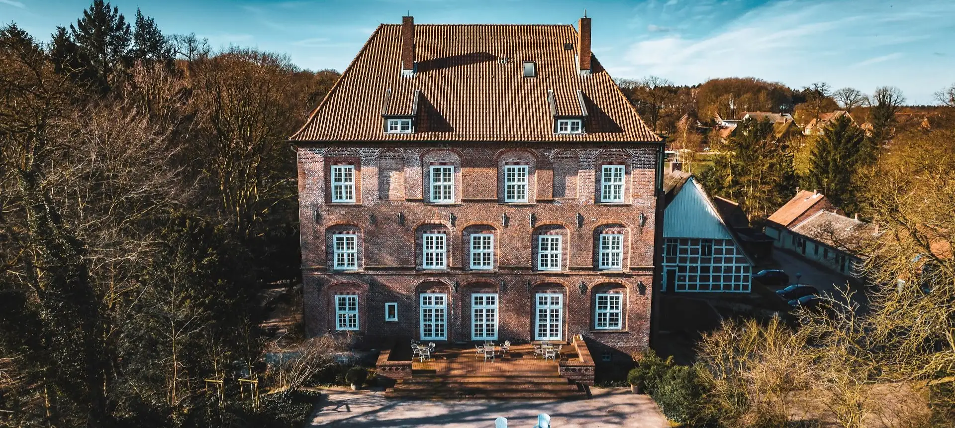 Schloss Agathenburg, Terrassenseite